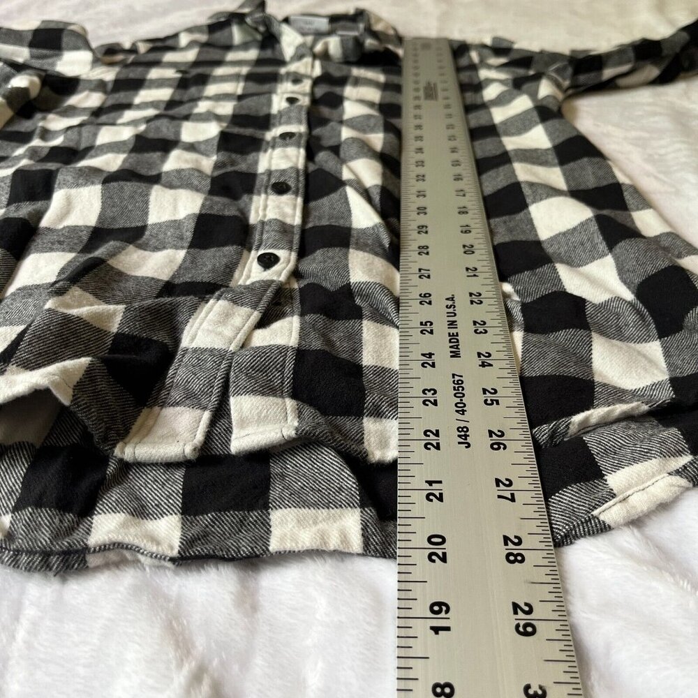 The Vermont Country Store Women's Small Buffalo Check Flannel Boyfriend Shirt - Picture 8 of 8